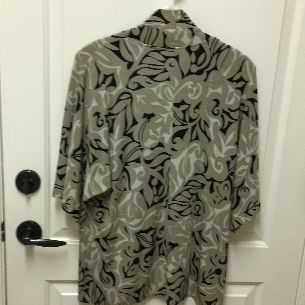 Jacket - Picture 2 of 3